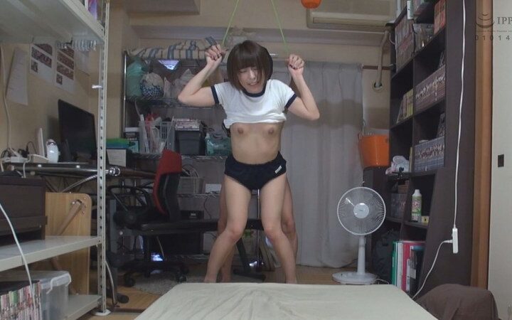 阿部乃みく 体育着にザーメンぶっかけSEX
