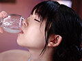 雌堕ち！ 白濁まみれのぶっかけゴックン調教 真白ふわり