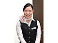 しごいてしゃぶってヌキまくり！！大手航空会社勤務の憧れのキャビンアテンダントが無数に生えた壁ち○ぽの即ヌキに挑戦！黒パンスト美脚CAうみかさん