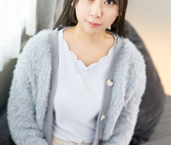 高身長で小顔のモデルみたいな可愛い子と即ホテイン！Eカップ美巨乳を揉みながらネットリキス、電マでイキまくり超淫乱モード！バックでガンガン突かれて中出ししちゃった！お互い燃えすぎて2回目はEカップに熱いぶっかけ発射◆